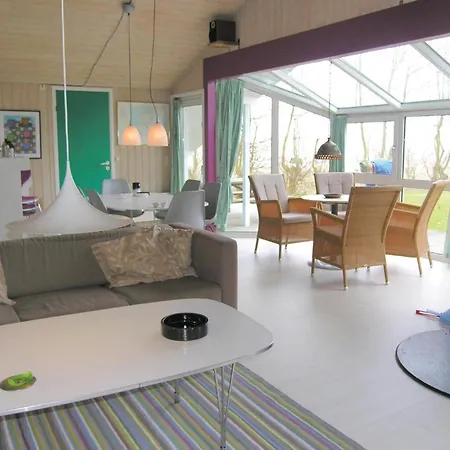 Ferienhaus Gulspurvevaenget V